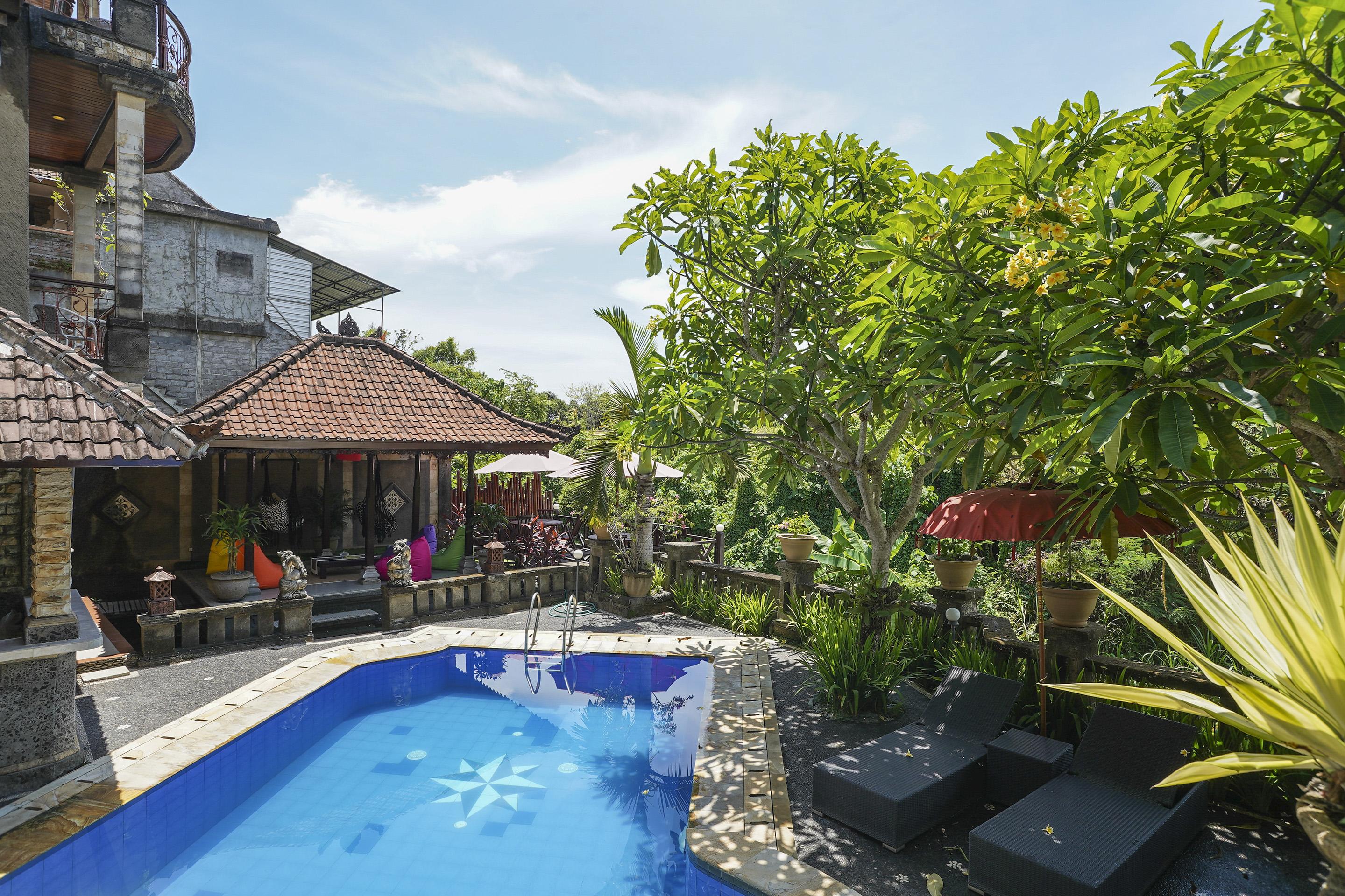 Oyo 2321 Griya Shanti Homestay Ketewel Exterior photo